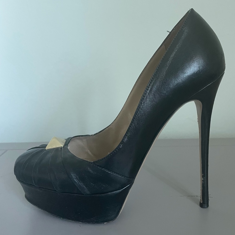 Valentino Garavani rock stud black leather 37.5